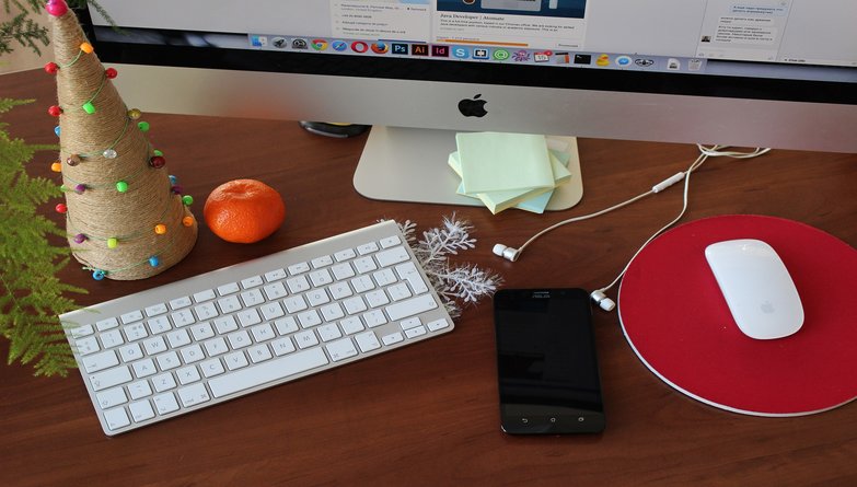 Bringing Christmas Into The Office
