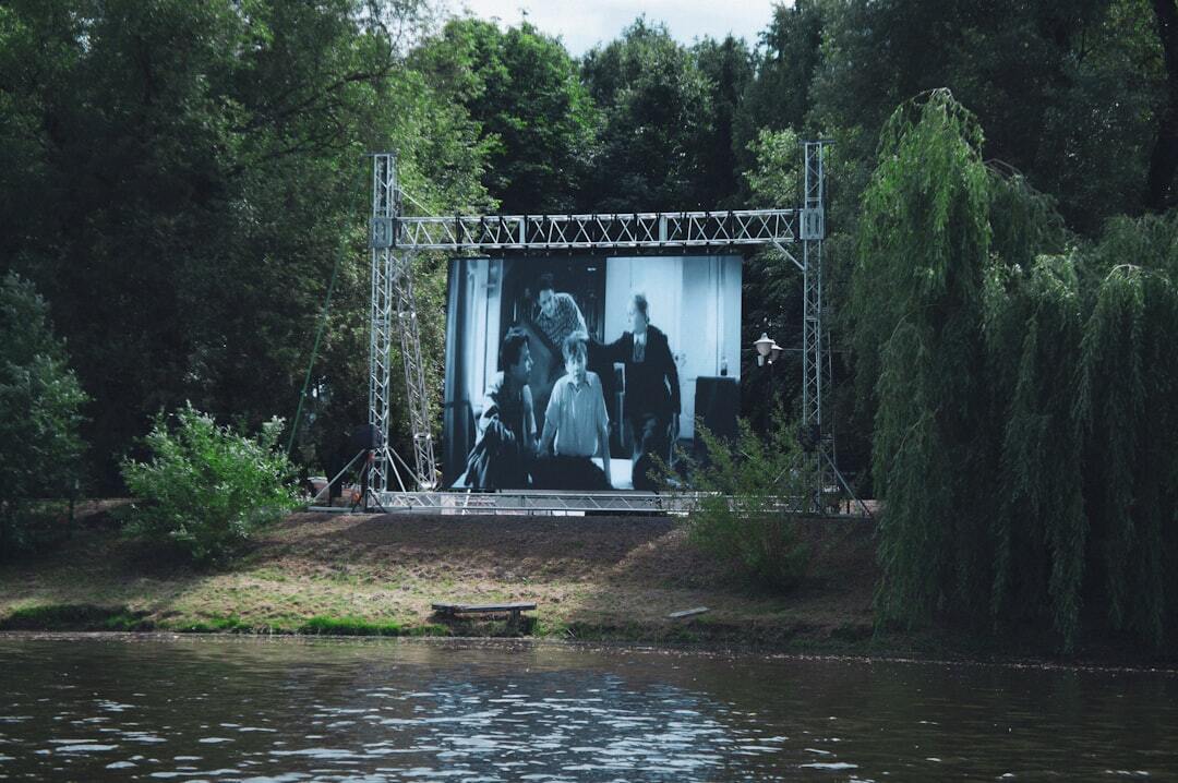 Upcoming Outdoor Theatre Performances Worth Booking In Advance
